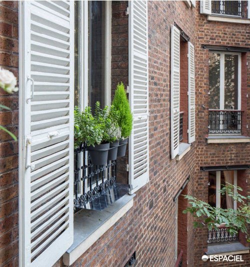 - Réflecteur de lumière pour balcon : gagnez en clarté, sans travaux - Lowreka