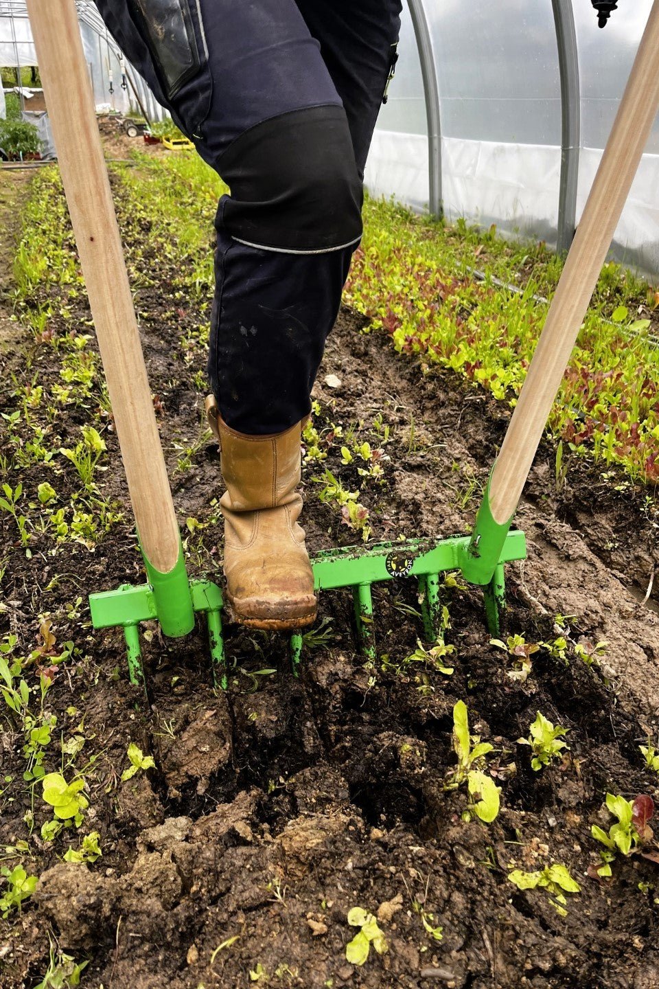 Physical - Odinette arboriste / pépinériste pour décompacter, aérer et structurer le sol - Lowreka