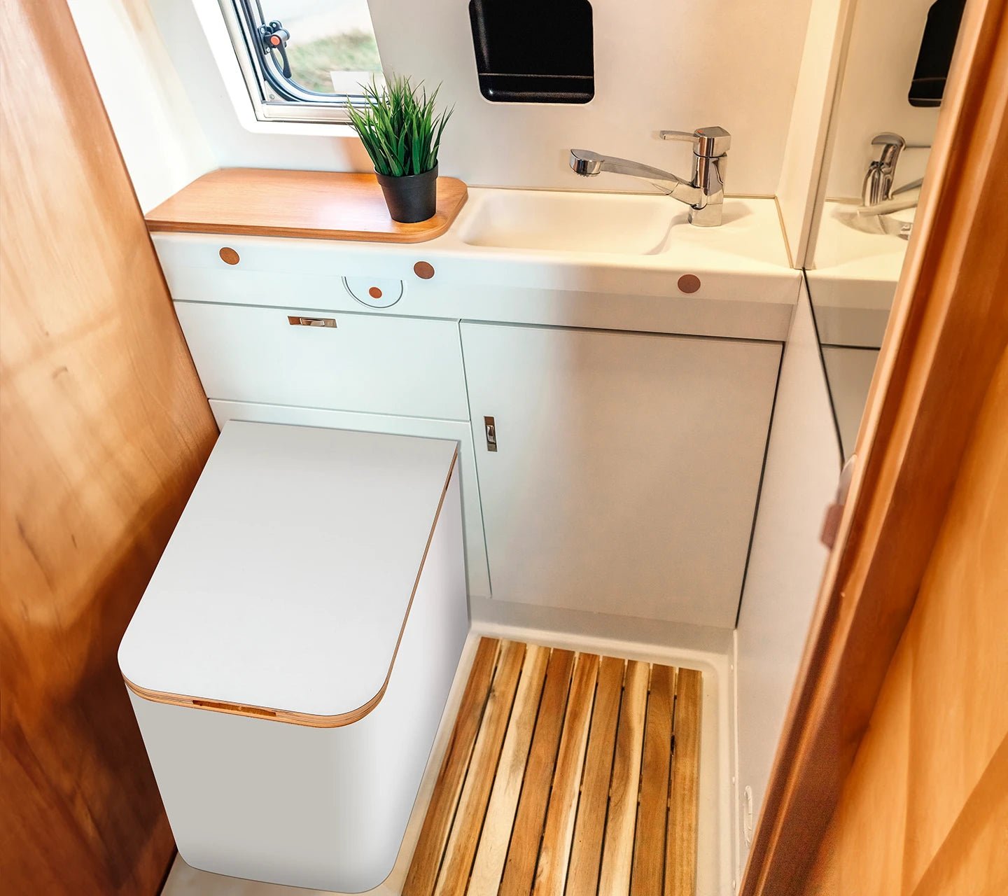  - Toilettes sèches élégante à séparation - SilvaBoem - Lowreka